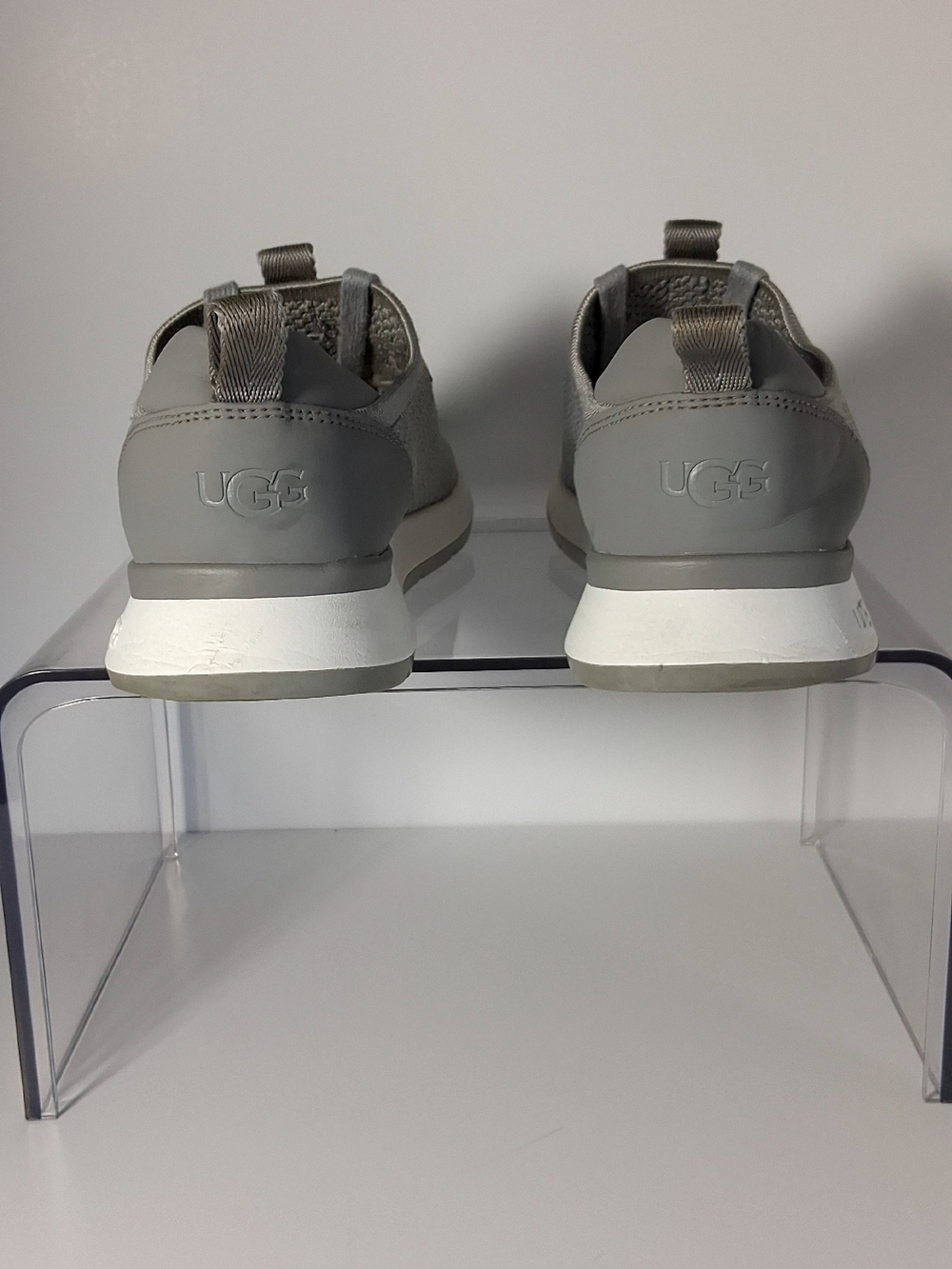 UGG Tay Sneakers. Gray. Women's Size 7.5 - Picture 13 of 16